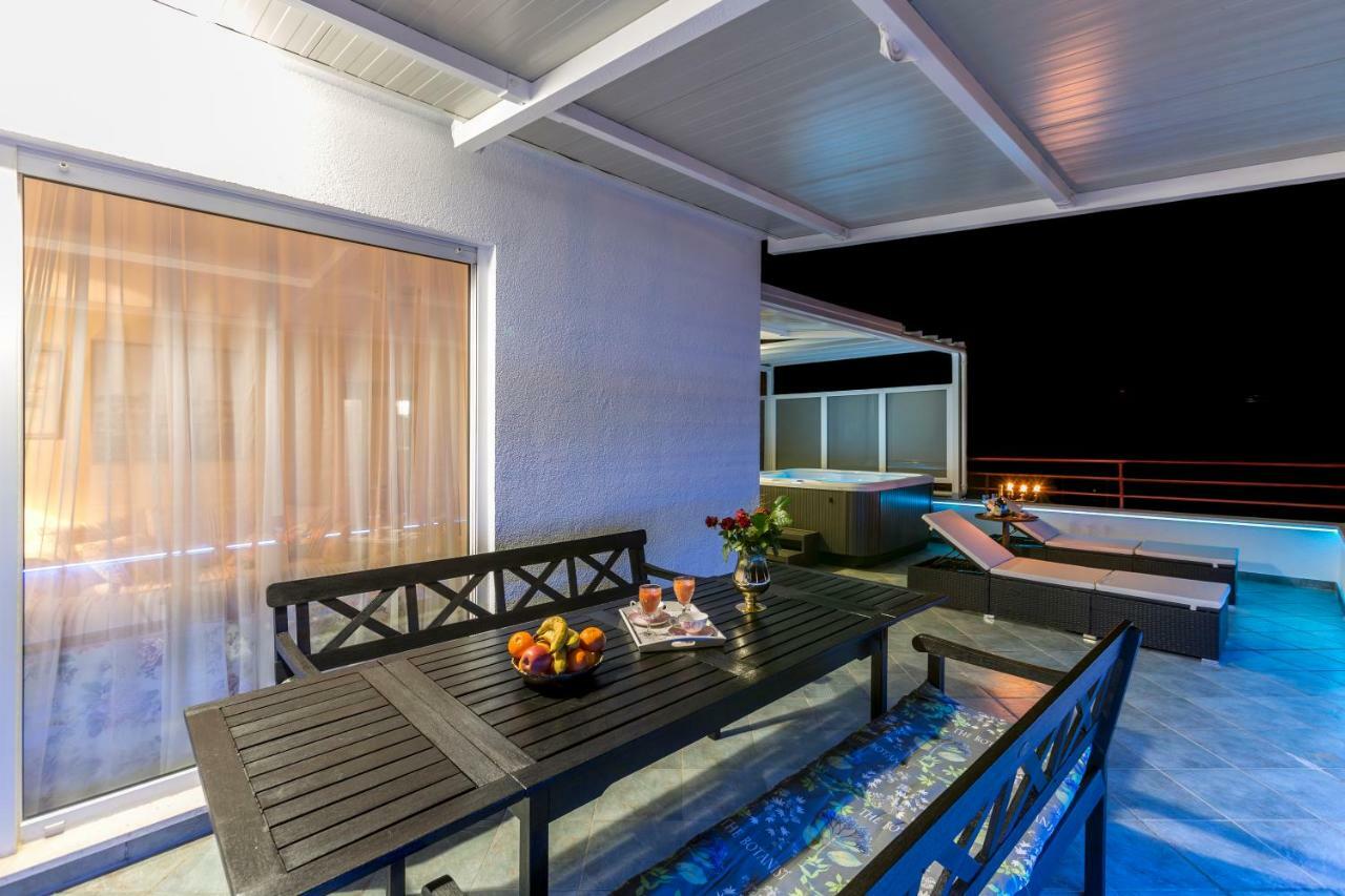 斯普利特Seaside Penthouse With Hot Tub Sky Living公寓 外观 照片